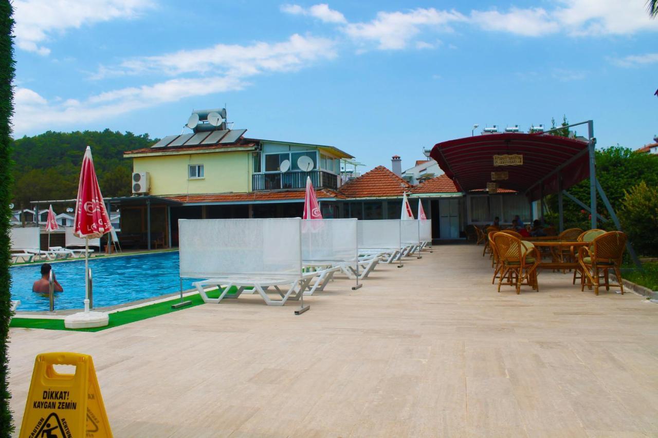 Carmina Hotel Ovacik  Exterior photo