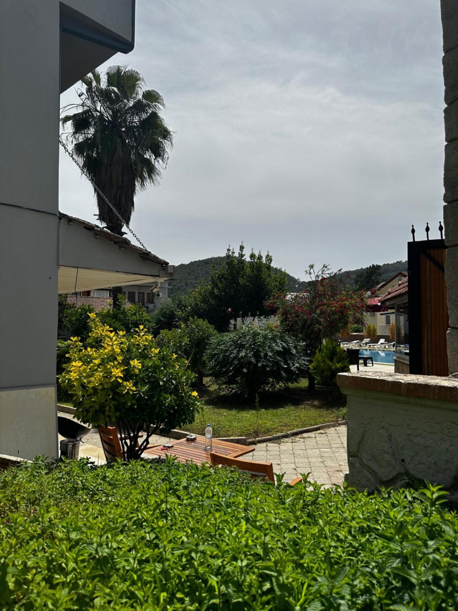 Carmina Hotel Ovacik  Exterior photo